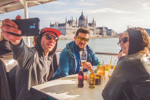 Budapest: tour in crociera panoramica del centro con 1 drink