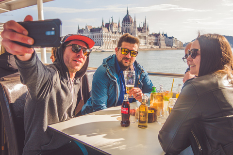 Budapest: Skyline Sightseeing Cruise with Parliament View1-Hour Nighttime Cruise