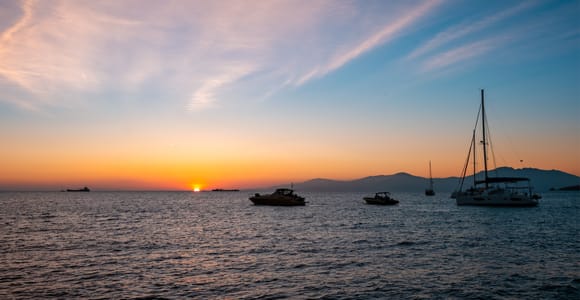Mykonos: Sunset Cruise with a Buffet of Greek Delicacies