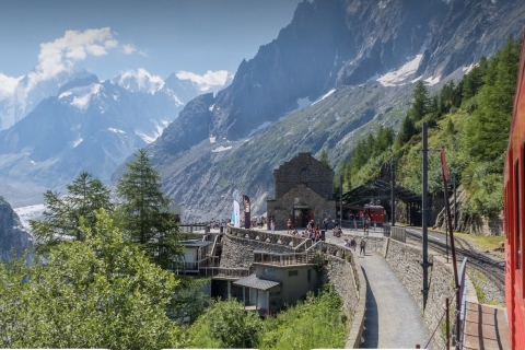 Genève Excursion privée d'une journée au glacier du Mont Blanc et au sommet de 3860mGenève : Excursion privée d'une journée au Mont Blanc Chamonix