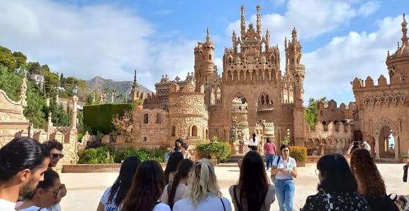 Benalmadena: Colomares Burg Tour mit Eintrittskarte