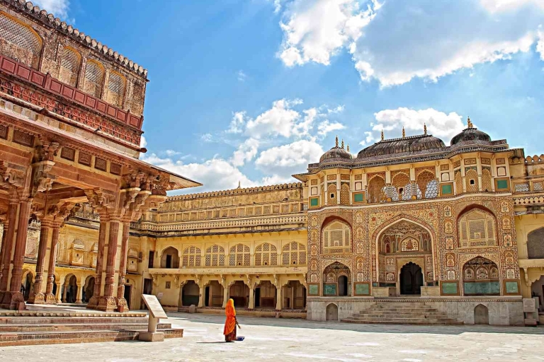 Von Delhi: Jaipur Privater Tagesausflug mit dem ZugTour mit Sesselwagen Coach