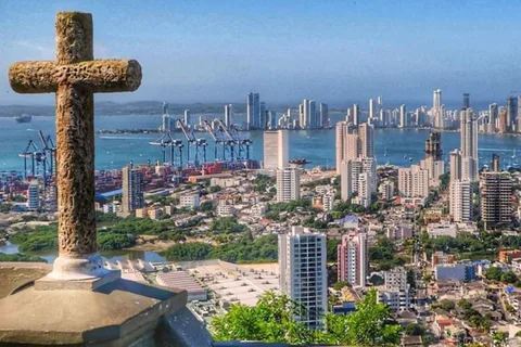 Cartagena: Mercado de Bazurto e Convento de La Popa com almoço