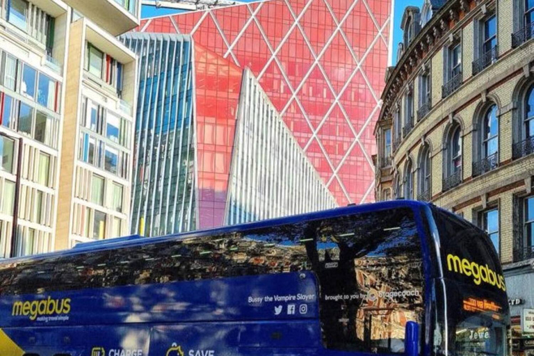 Manchester: 1-Wsy Transfer med flygbuss till/från LeedsSingel från Leeds till Manchester Airport