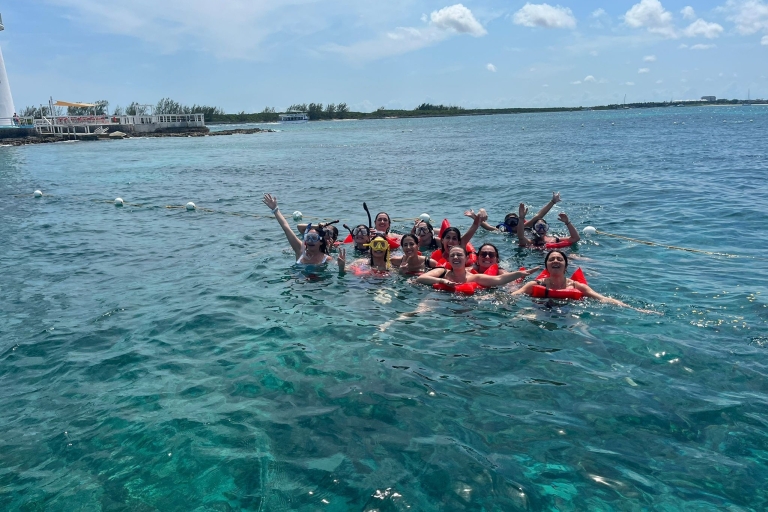 Meilleur tour ! Trois arrêts - Plongée en apnéeTout compris : Excursion sur le récif de l'île Rose avec masque et tuba et plage