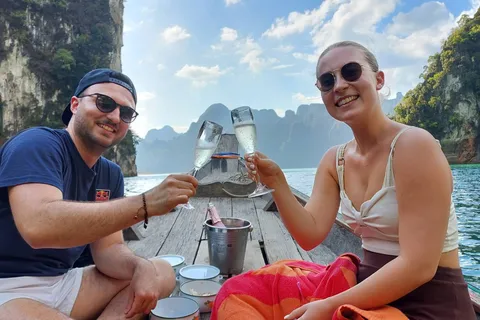 Khao Lak: Cheow Lan Lake Romantic Sunset Cruise with Drinks