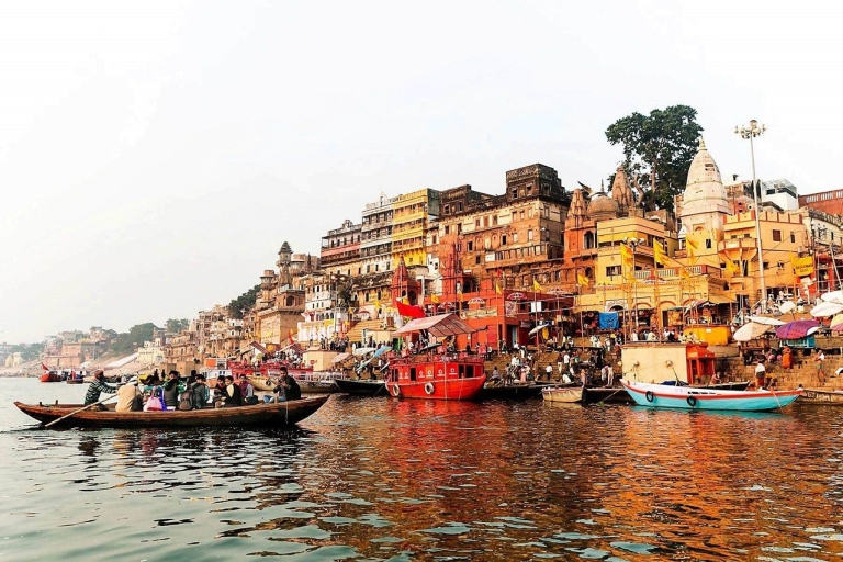 Depuis Varanasi : Visite de Varanasi avec Aarti en soirée et promenade en bateau