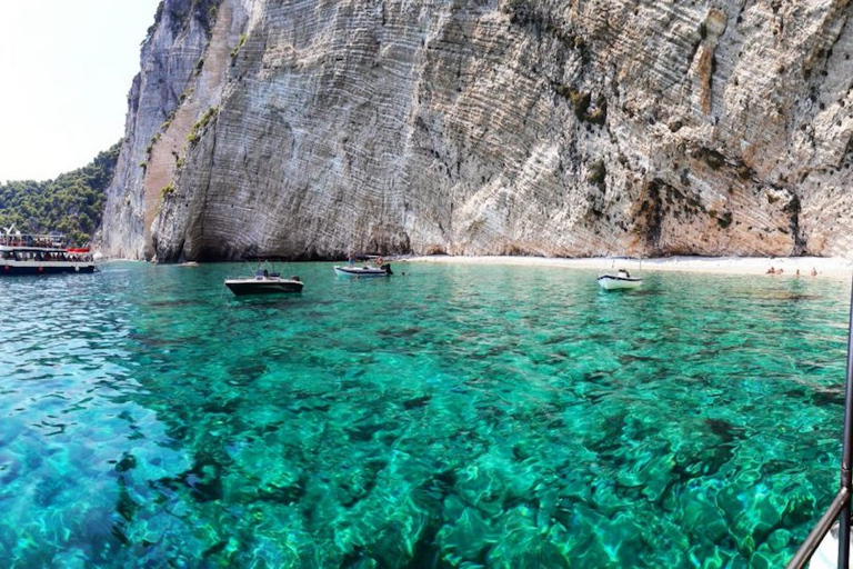 Excursión en barco por el Parque Marino de Zante y avistamiento de tortugas