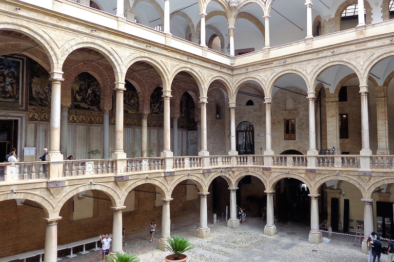 Palermo: Ingresso para o Palácio Normando e passeio pelo telhado de PalermoTour particular para 5 pessoas