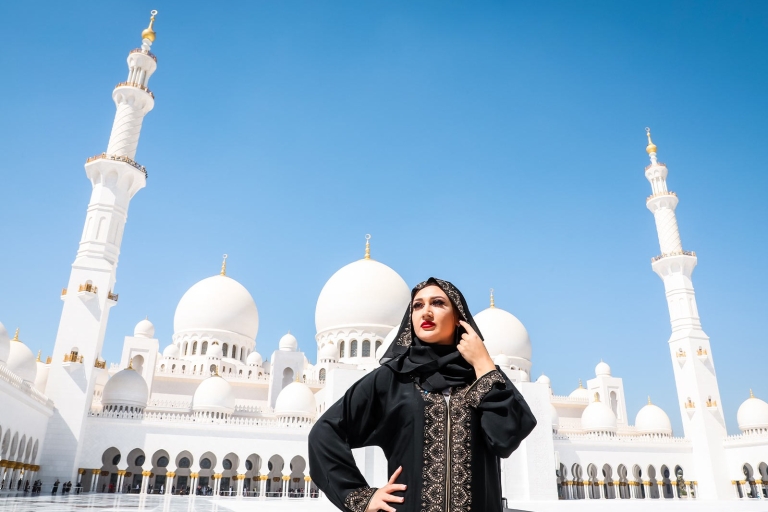 Ab Dubai: Tagesausflug nach Abu Dhabi mit Louvre & MoscheeKleingruppentour auf Englisch