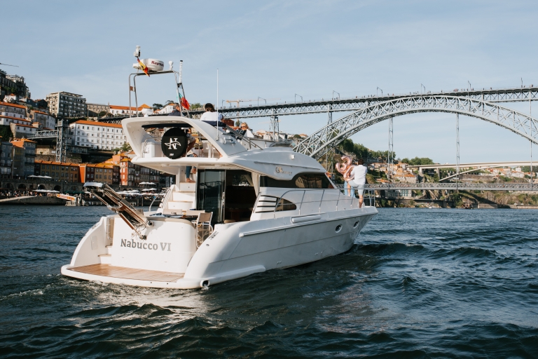 Porto: Douro River Boat Tour met Porto Wine