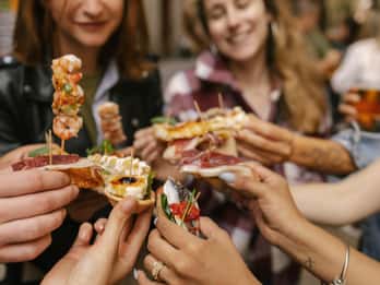 Barcelona: tour gastronómico a pie con degustación de tapas