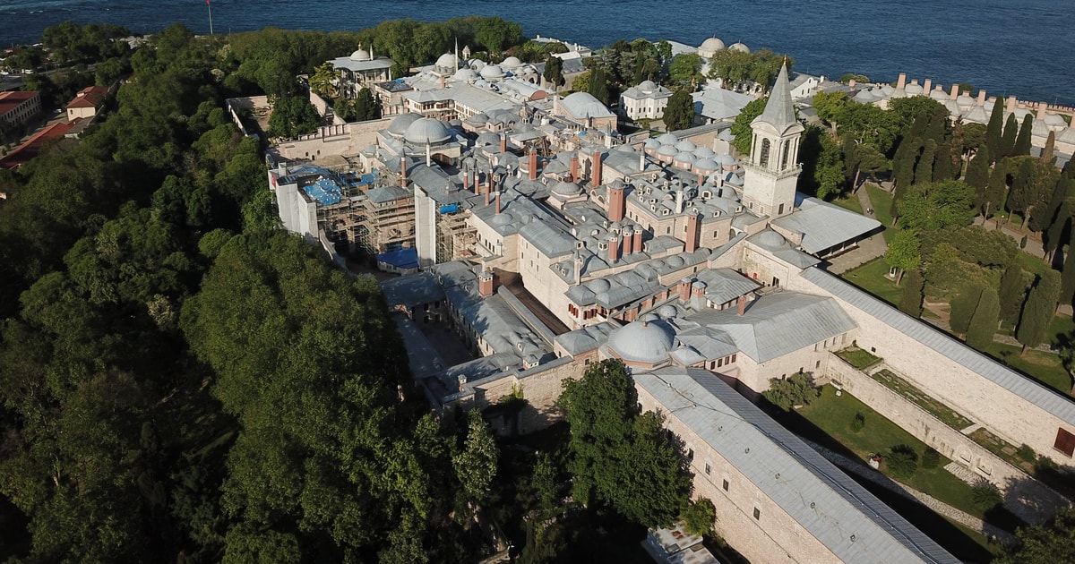Istanbul Topkapi Palace Guided Tour and Skip The Line GetYourGuide