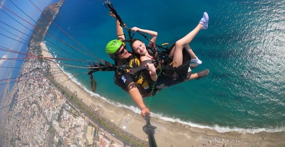 From Antalya/Side: Tandem Paragliding in Alanya