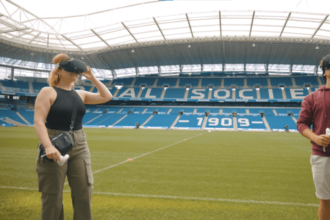 San Sebastián: Stadio della Real Sociedad Visita guidata interattivaSan Sebastian: Stadio Reale Arena Guida interattiva