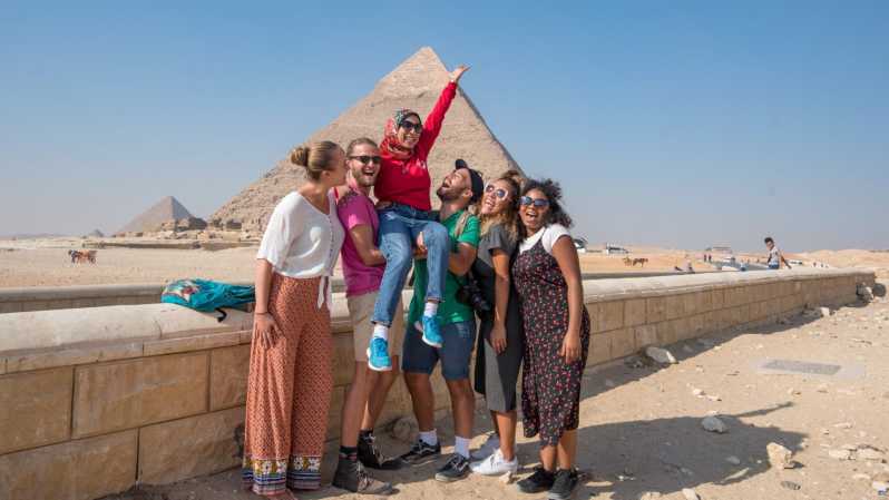 From Marsa Alam: Highlights Trip to Cairo and Giza by Plane