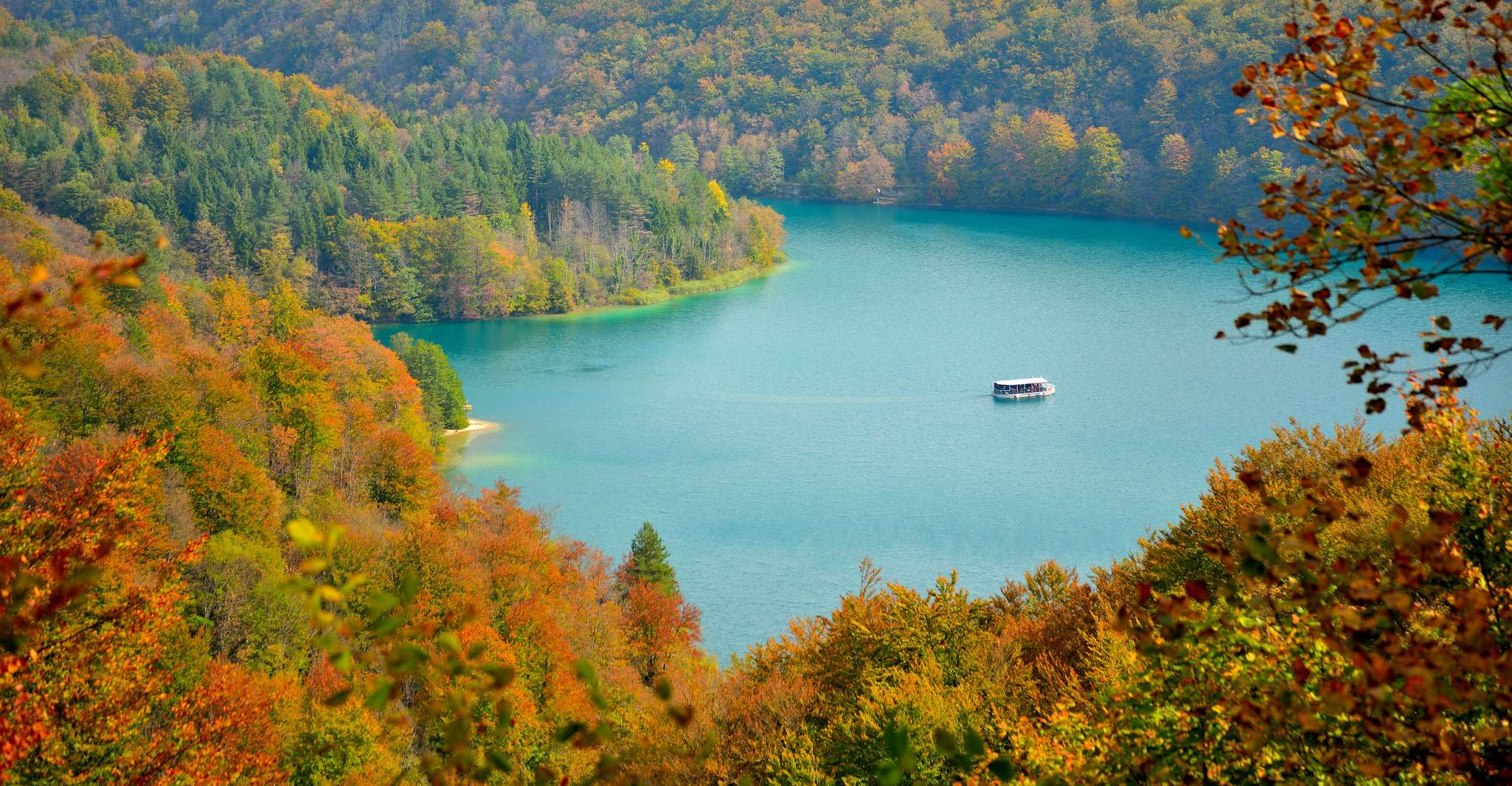 Zadar, Plitvicer Seen Tagestour mit bereits gebuchten Tickets - Hizvo