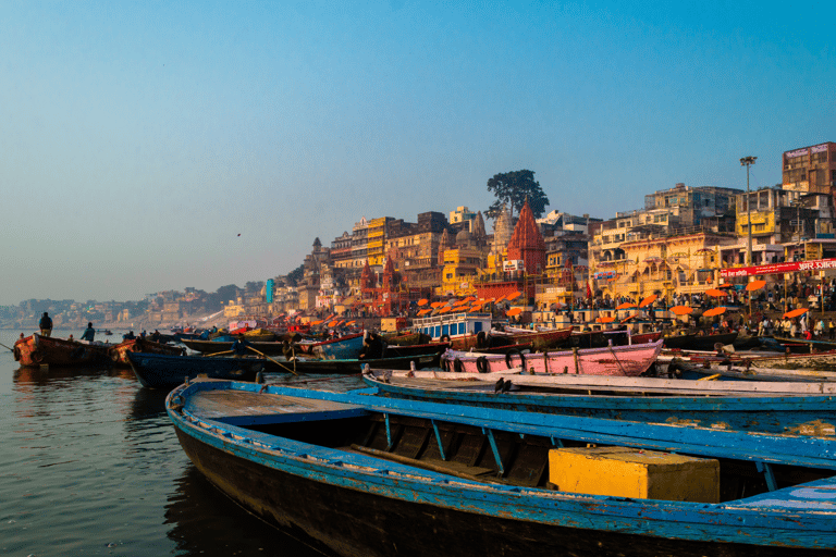 Sunset in Varanasi Tour avec un local avec Ganga Aarti gratuit