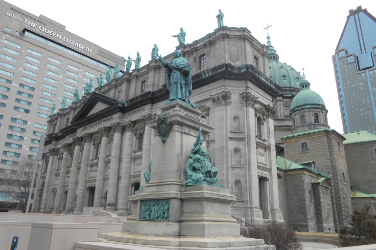 Chasse au trésor dans les circuits pédestres autoguidés du centre-ville de Montréal