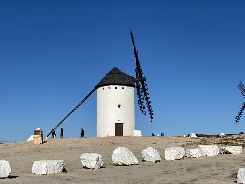Consuegra e os moinhos de Dom Quixote - Viagens e Caminhos