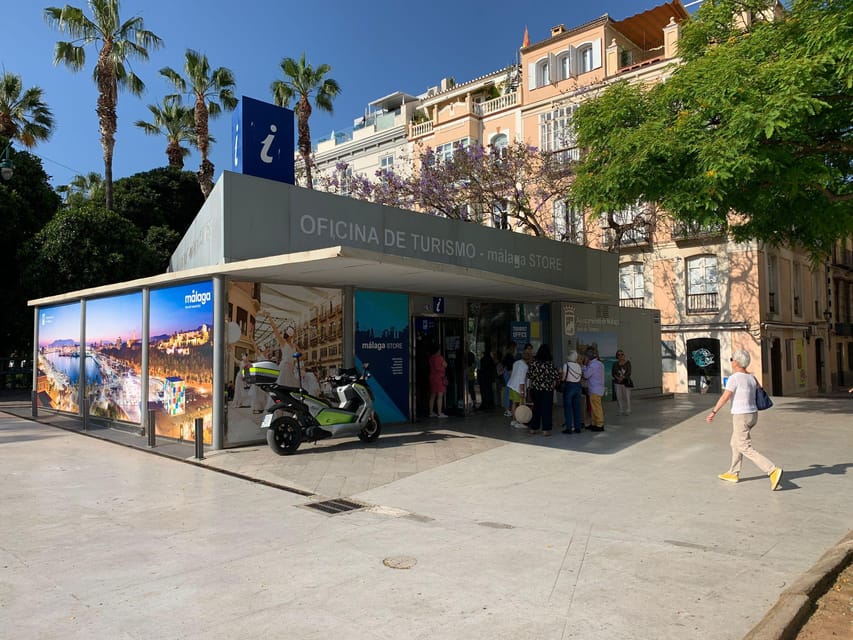 Private MálagaWanderung mit Churros und Süßwein! GetYourGuide