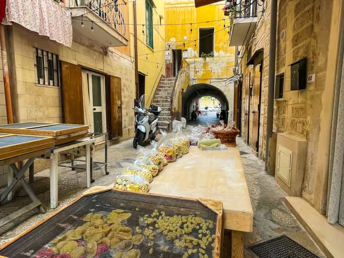 Bari: Old City Highlights Walking Tour | GetYourGuide