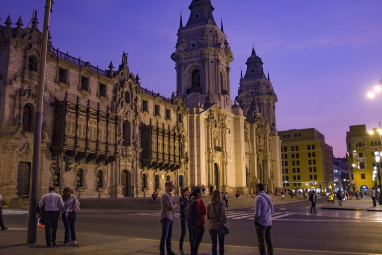 Street Food Tour in the Historic Center of Lima Street Food Tour in English - 11 AM
