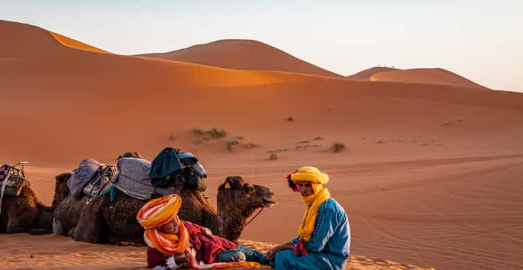 From Fes: 2-Day Merzouga Desert Trip w/Luxury Tent & Dinner