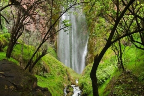 von Cuzco aus: Private Wanderung zu den Perolniyoc-Wasserfällen
