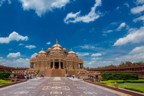 Delhi: Ganztägige private Tour durch Alt- und Neu-DelhiDelhi: Ganztägige private All-Inclusive-Tour durch Alt- und Neu-Delhi