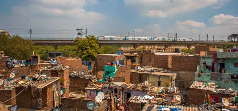 new delhi slum walking tour