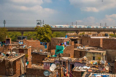 Visita de medio día a pie por los barrios bajos de Delhi