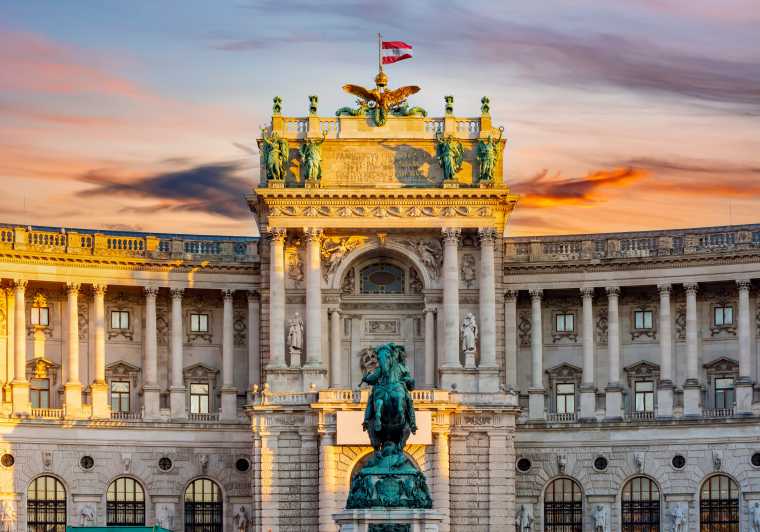 Vienne : visite du musée Sisi, de la Hofburg et des jardins en coupe-file