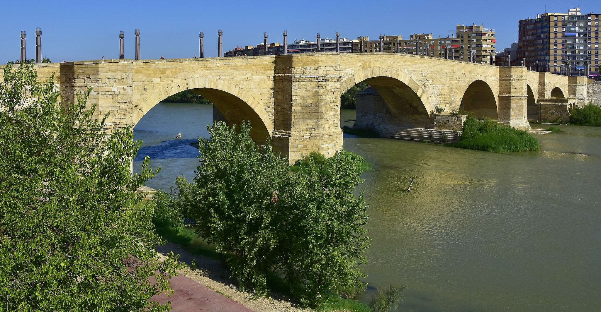 Zaragoza - Historic Walking Tour - Housity