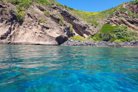 Coin de Mire 2-Hour Private Snorkeling Trip Standard Option