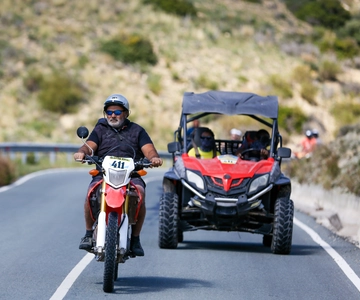 Vanuit Paphos: Koraal Baai en Adonis Baden Buggy Tour met rondleiding