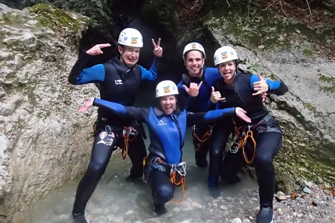 Bled: Canyoning-Tour mit Fotos