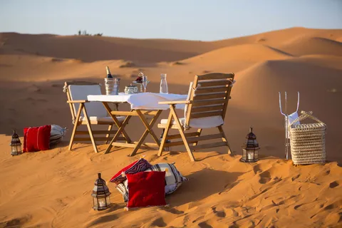 Desde Marrakech Tour privado de 3 días por el desierto de Merzouga
