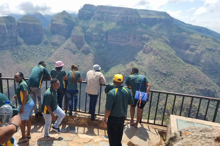 4-Tage-Übernachtungserlebnis auf der Panorama Route & Safari