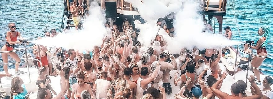 Au départ d'Antalya/Kemer : Bateau de fête tout compris avec déjeuner