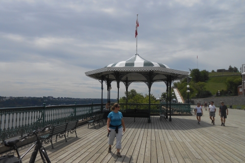 Alt-Quebec-Stadt: Selbstgeführter Rundgang und SchnitzeljagdOld Quebec City #1 - Schnitzeljagd zu Fuß mit Selbstführung