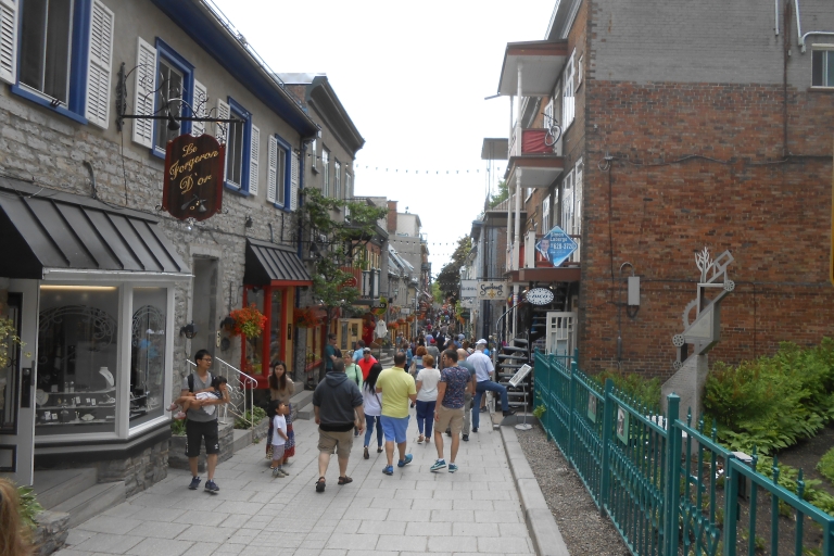 Zelfgeleide wandeltocht door Old Quebec City en speurtochtOld Quebec City # 1 zelfgeleide wandeltocht speurtocht