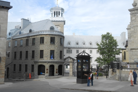 Alt-Quebec-Stadt: Selbstgeführter Rundgang und SchnitzeljagdOld Quebec City #2 Selbstgeführte Schnitzeljagd zu Fuß