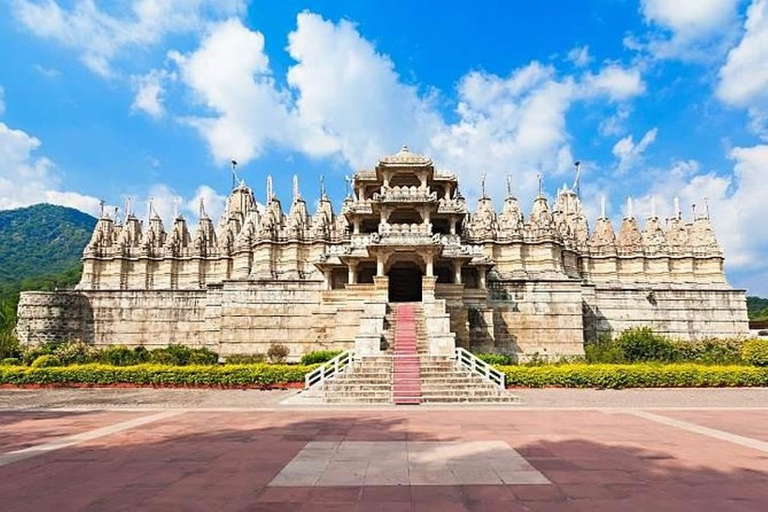 Forte de Kumbhalgarh e templo Jain de Jodhpur a UdaipurOpção Padrão