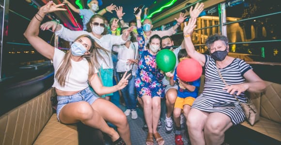 Cartagena: Chiva Rumbera VIP