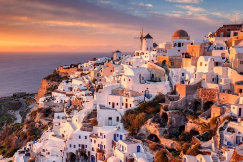 Heraklion to Santorini - 1 day Cruise with Guide & Excursion