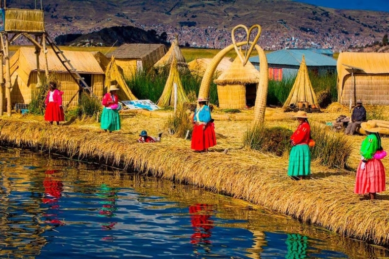 Puno : Circuit 1 jour Lac Titicaca, Uros et TaquilePuno : Circuit 1 jour Lac Titicaca, Uros et Amantani