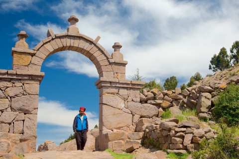 Puno: Tour 1 Tag Titicacasee, Uros und TaquileTour Titica Lake Uros, Amantani und Taquile 2 Tage