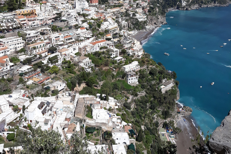 Transfert privé de Naples à Positano sur la côte amalfitaine ou retourtransfert à positano