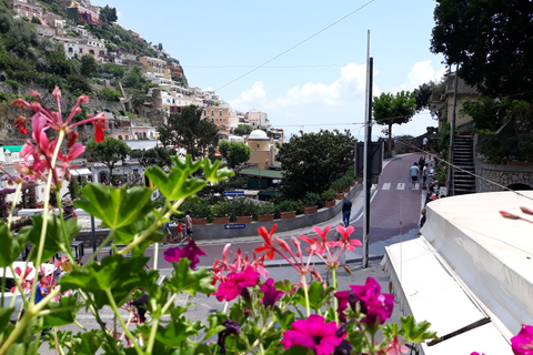 Transfert privé de Naples à Positano sur la côte amalfitaine ou retourtransfert à positano